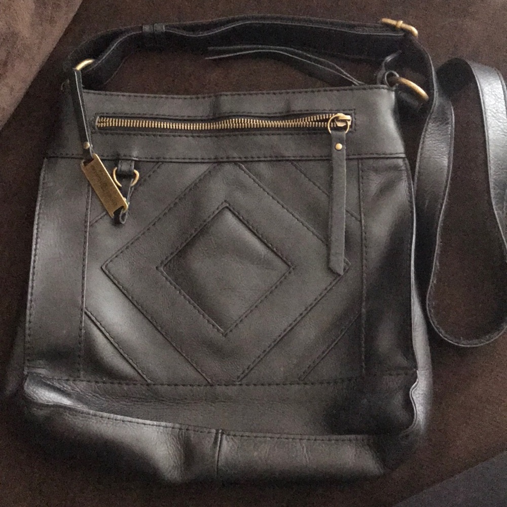Black Lucky Brand diamond shoulder bag